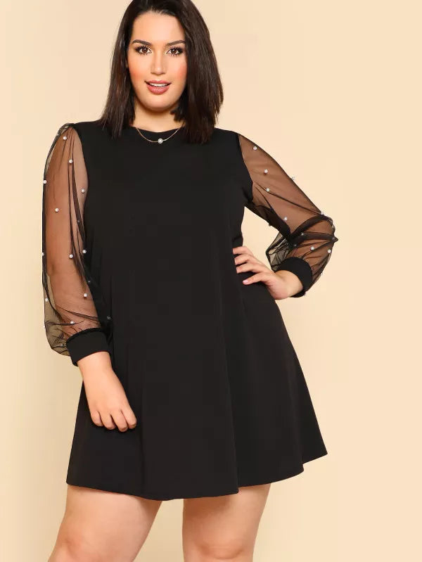 Vestido Com Perolas Na Manga Romana Plus Size - Carlotta