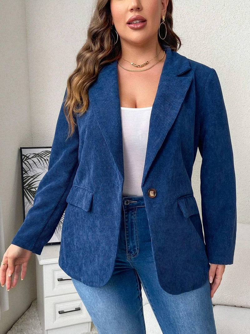 Blazer Alongado Moderno Plus Size - tassiniSKU_1713755646358_310tassinitassini(A006)1713755646358/414Blazer Alongado Moderno Plus Azul MarinhoGBlazer Alongado Moderno Plus Size