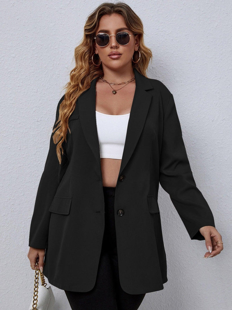 Blazer Alongado Plus Size - tassiniSKU_1713755340398_184tassinitassini(A010)1713755340398/210Blazer Alongado PretoG blazer plus size, blazer feminino plus size, blazer feminino plus, blaze plus size, blazer feminino branco plus size, blazer feminino plus size preto, blazer plus size feminino, blezer plus size, blazer over size, Colete Plus Size,