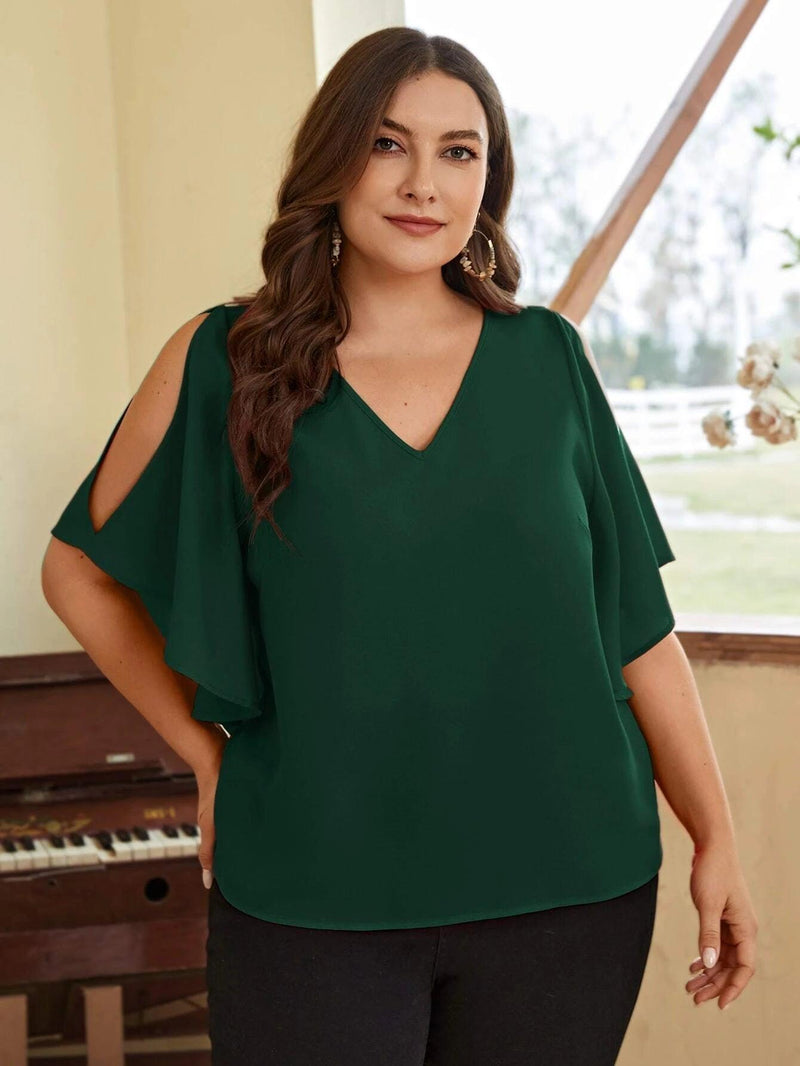 Blusa Com Recorte No Ombro Plus Size - tassiniSKU_1713794132374_147tassinitassini(A031)1713794132374/81Blusa Com Recorte No Ombro Verde MentaGcamisa feminina, blusas plus size feminina, blusas plus size, blusas femininas, blusa social feminina, blusa feminina plus size, blusa branca feminina,