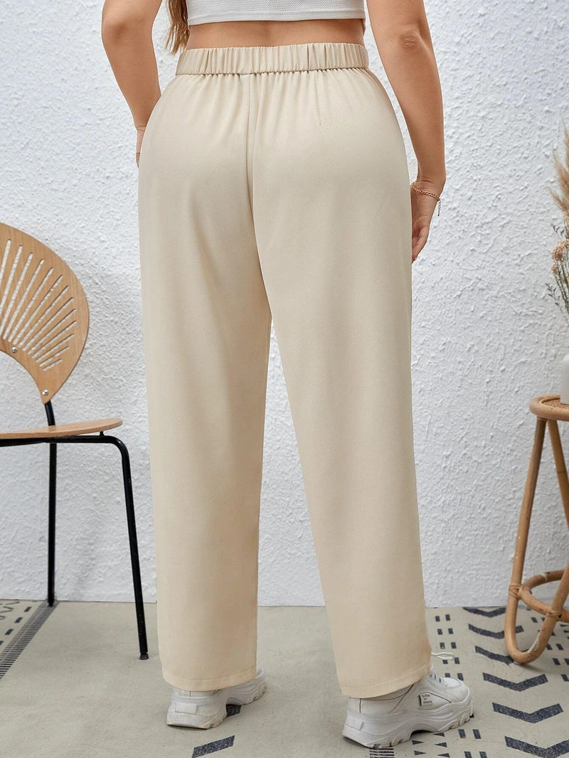 Calça Reta Feminina Plus Size - tassiniSKU_1713757009076_775tassinitassini(A090)1713757009076/25Calça Reta Feminina BegeGcalça social plus size, calça plus size feminina, calça plus size, calça jeans plus size feminina, calça jeans feminina plus size, calça feminina plus size, calça alfaiataria feminina plus size, calca jeans plus size, alfaiataria plus size,