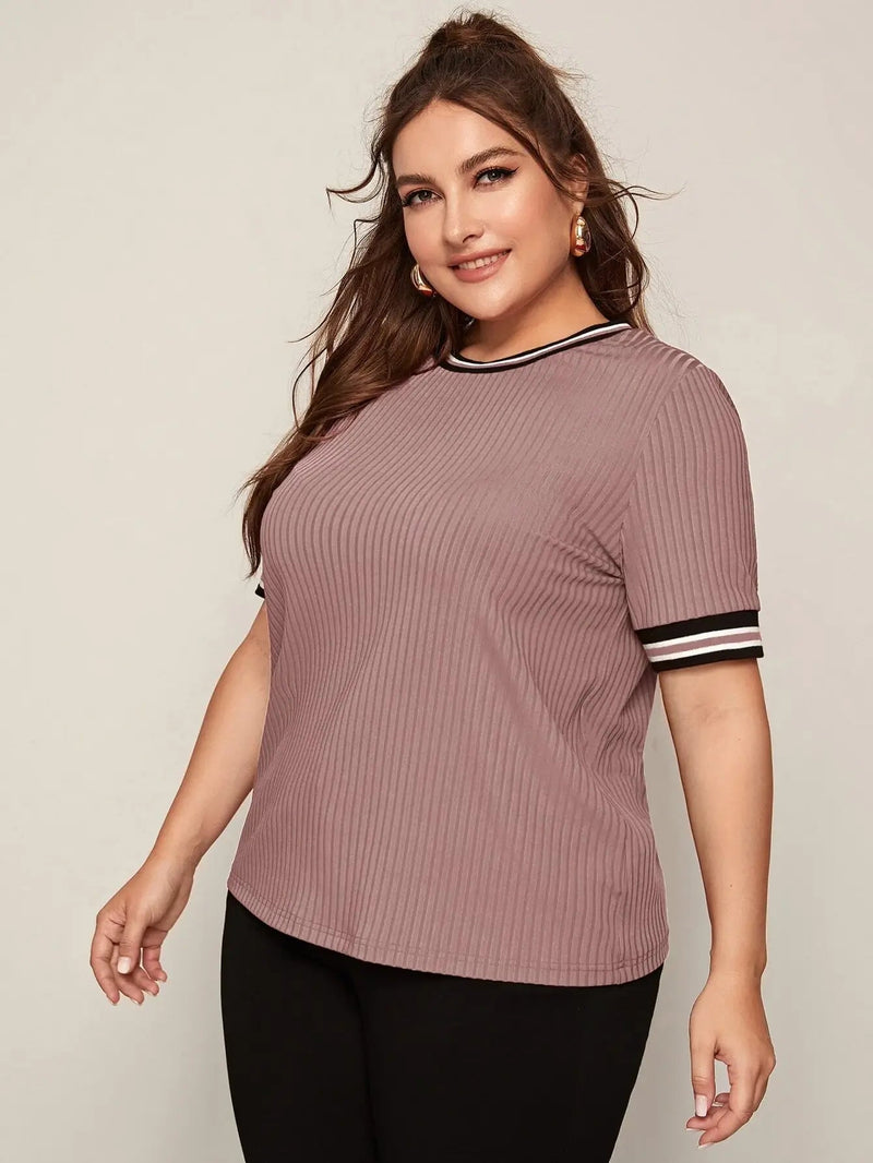 Camiseta De Malha Plus Size - tassinitassinitassiniGCamiseta De Malha Plus Size