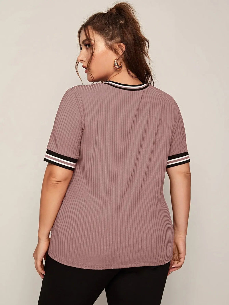 Camiseta De Malha Plus Size - tassinitassinitassiniGCamiseta De Malha Plus Size