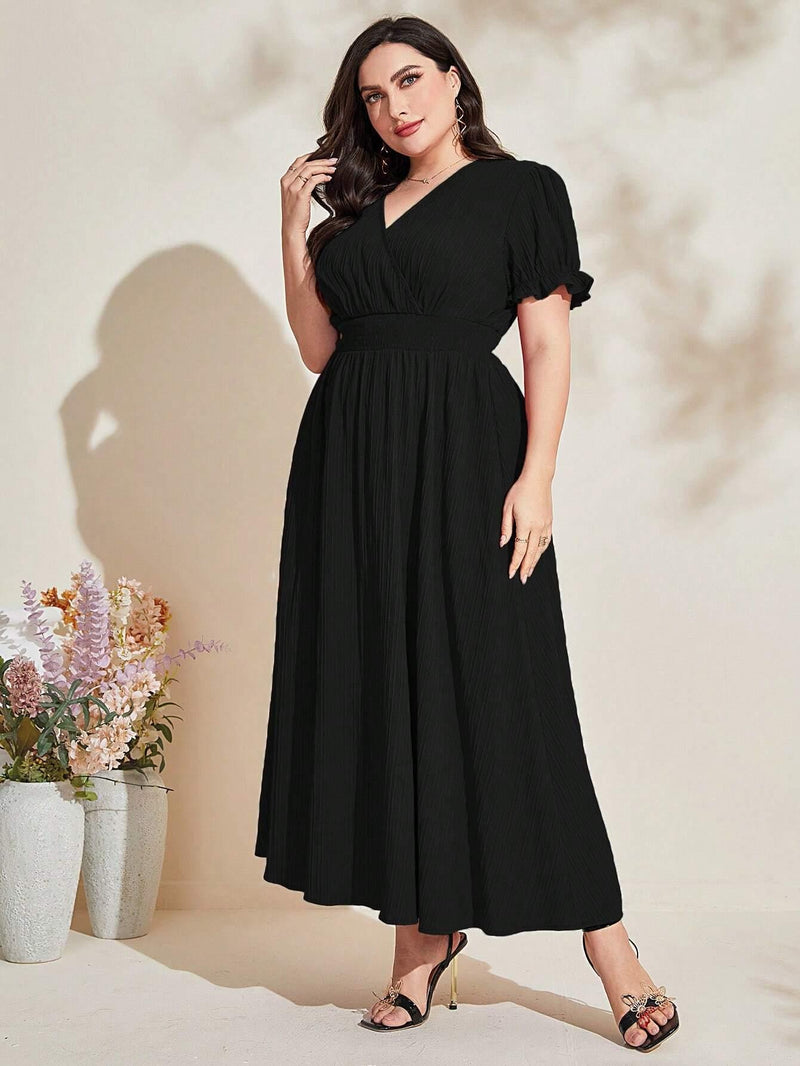 Vestido De Manga Bufante Plus Size - tassiniSKU_1713791258284_564tassinitassini(A045)1713791258284/349Vestido De Manga Bufante PretoGvestidos plus size para o dia a dia, vestidos plus size, vestido social plus size, vestido preto plus size, vestido plus size soltinho, vestido plus size midi, vestido plus size longo, vestido midi plus size, moda festa plus siz,