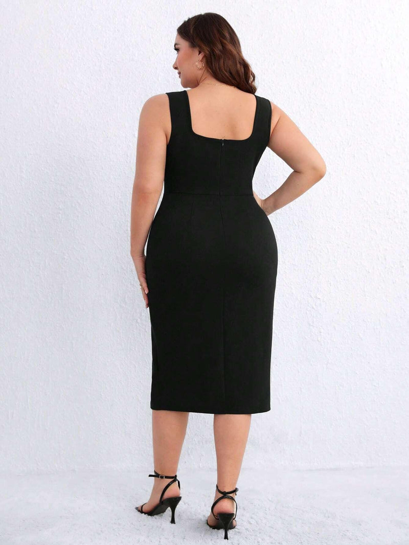 Vestido Midi Com Fenda Lateral Plus Size - tassiniSKU_1713791767711_154tassinitassini(A051)1713791767711/112Vestido Midi Com Fenda Lateral PretoGvestidos plus size para o dia a dia, vestidos plus size, vestido social plus size, vestido preto plus size, vestido plus size soltinho, vestido plus size midi, vestido plus size longo, vestido midi plus size, moda festa plus siz,